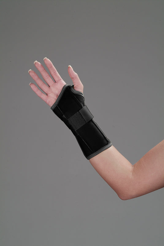 DeRoyal Suede Leatherette Wrist and Wrist/Forearm Splint