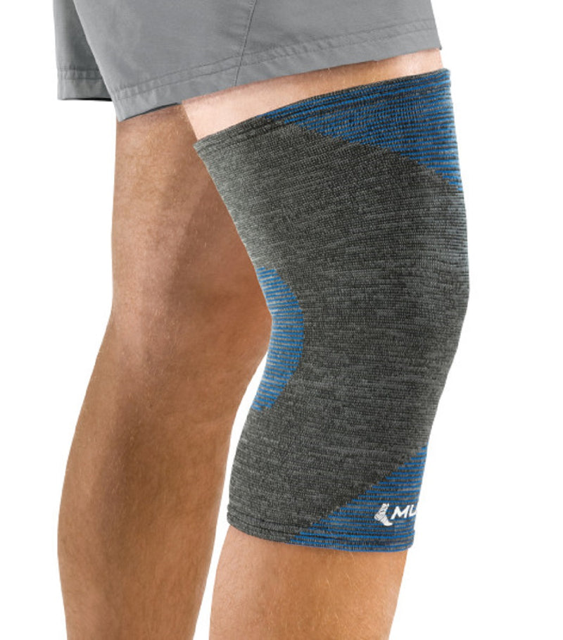 Load image into Gallery viewer, Mueller FIR (Far Infrared) 4-Way Stretch Knee Support
