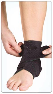 Load image into Gallery viewer, Mueller Adjustable Ankle Support Green Line
