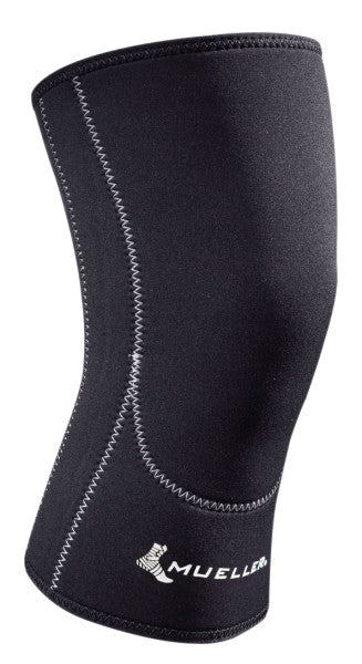 Mueller Sports Medicine Closed Patella Knee Sleeve