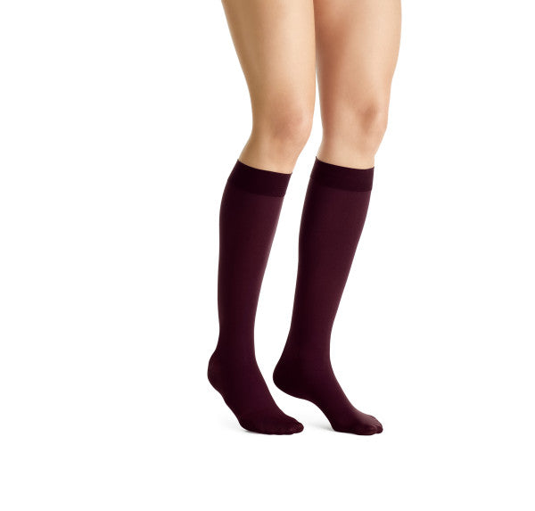 Load image into Gallery viewer, JOBST Women&#39;s Opaque Softfit Knee High 15-20 mmHg Closed Toe
